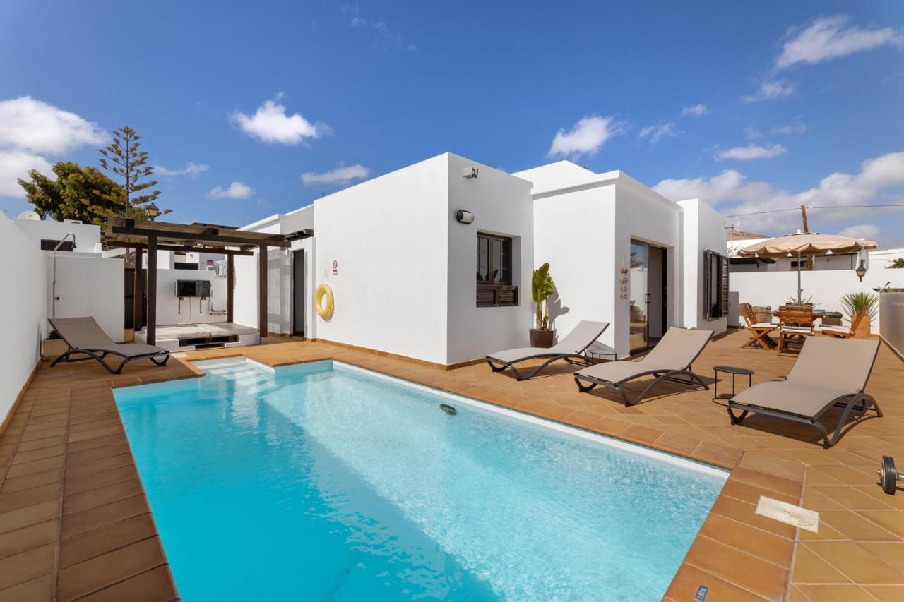 Villa 5 - Vipvipvillas Tías Екстериор снимка