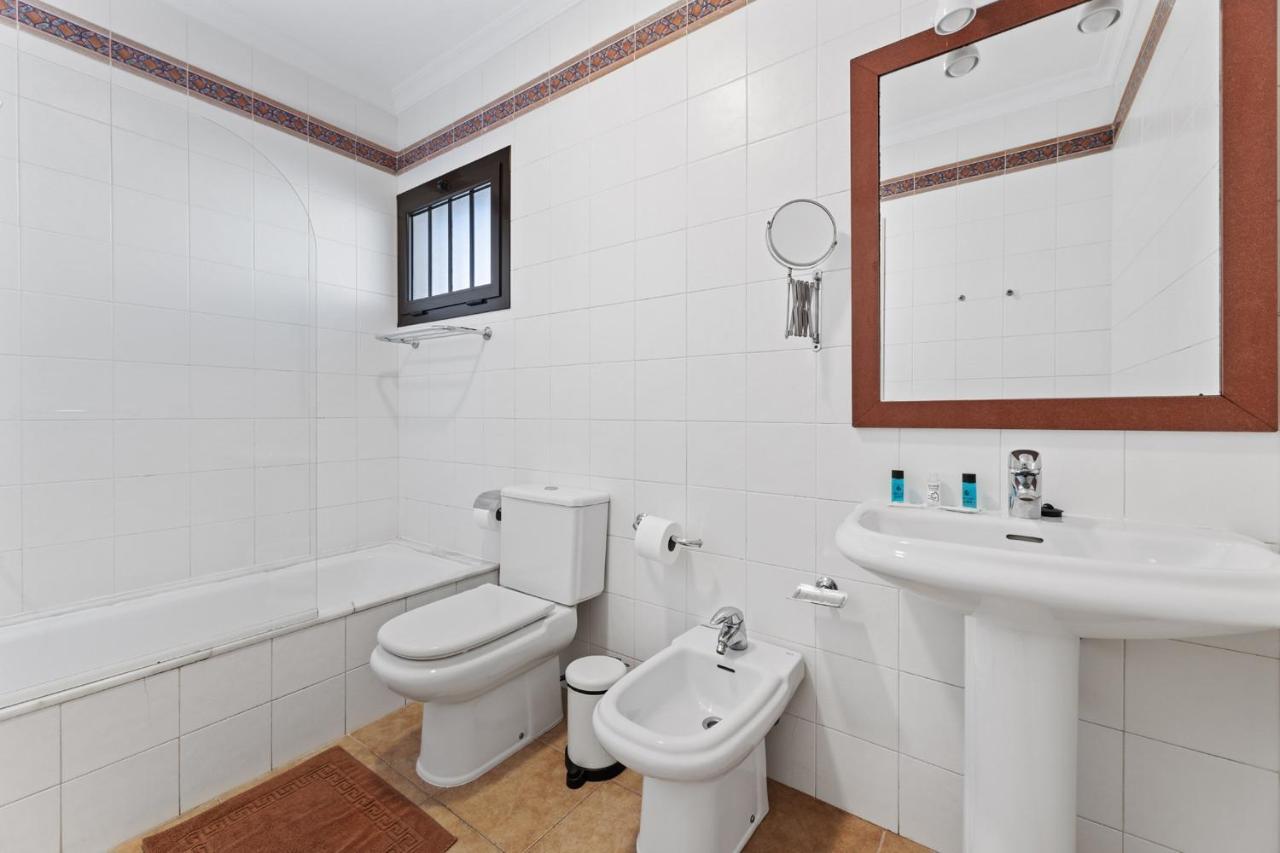 Villa 5 - Vipvipvillas Tías Екстериор снимка