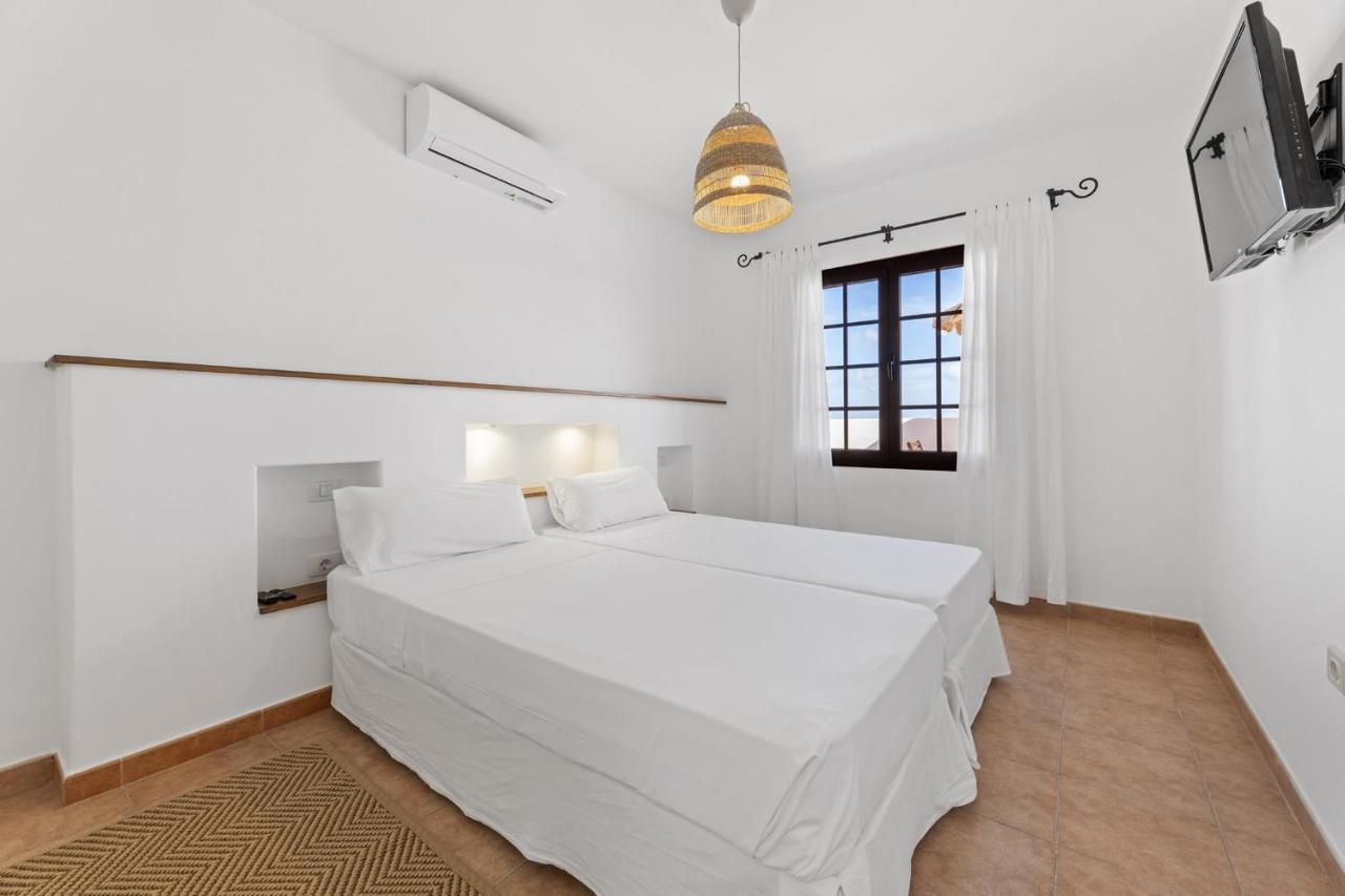 Villa 5 - Vipvipvillas Tías Екстериор снимка
